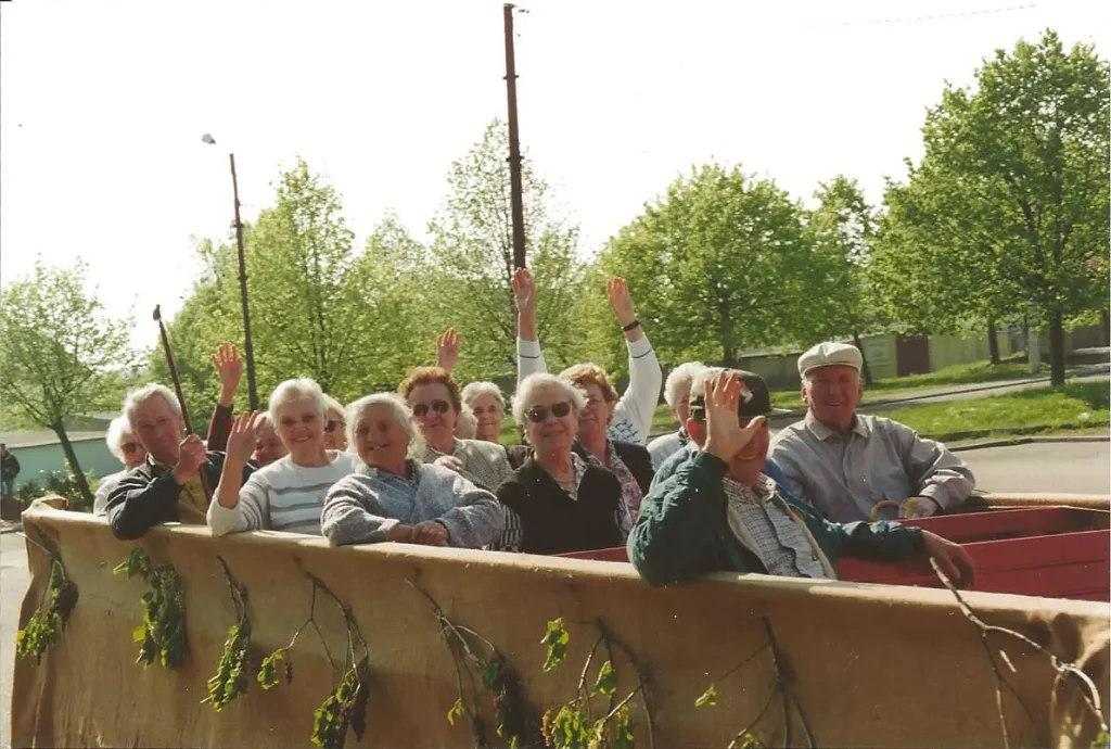 1997 1er mai  la petite promenade2