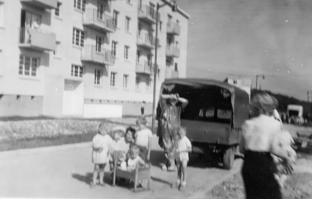 1Arrivee Telatin aout55